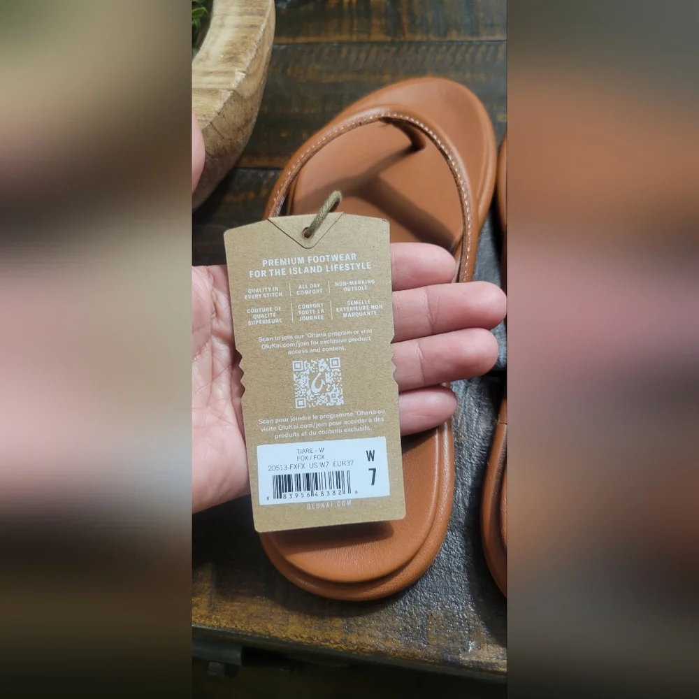 OLUKAI Tiare Fox Leather Flip Flops Size 7 - Picture 8 of 15